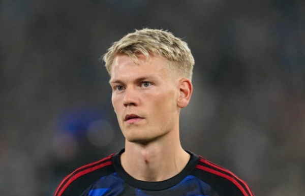 Orri Oskarsson lọt tầm ngắm Man City.